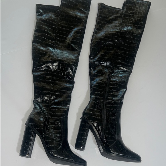 Lulus Shoes - Lulu's Black Over the Knee Croc Boots